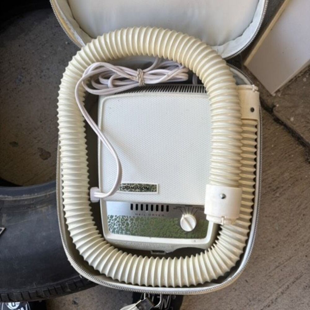 Portable Dominion Model 1837 Vintage Nail Dryer *Works*